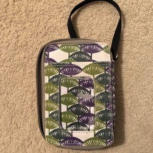 Kavu wristlet